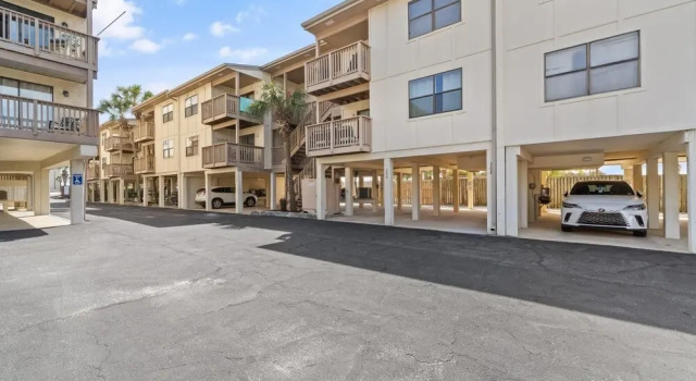 Lei Lani Condominium 208, Orange Beach, Boek Hotel Hotels in Alabama met parkeren, Parkeren