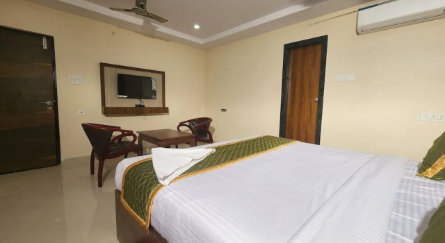 Номер Deluxe Hotel Ocean View Vizag