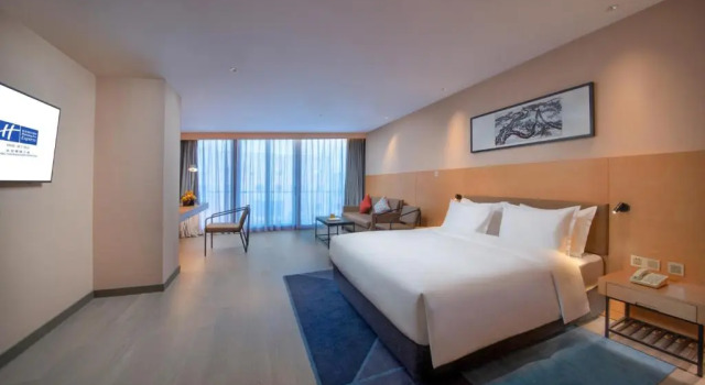 Семейный номер Standard Holiday Inn Express Beijing Shijingshan Parkview by IHG