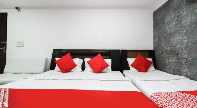 Люкс Standard Oyo 40245 Hoel Clark Inn