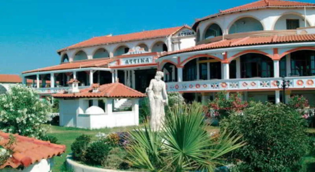 Attika Corfu Beach Hotel, Забронировать Отель Отели периферии Ионических островов с парковкой, Парковка