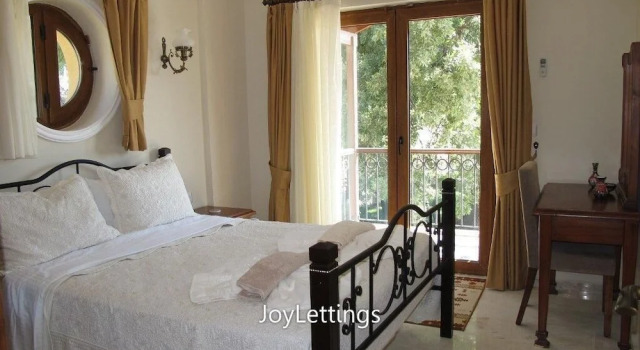Villa FT11 by JoyLettings, Rezervovat Vila Hotely v Fethiye Area s parkováním, Parkování