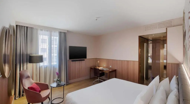 Двухместный номер Premium Отель NH Collection Milano Touring