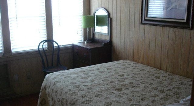 Doc Holiday, Boek Hotel Orange Beach 
