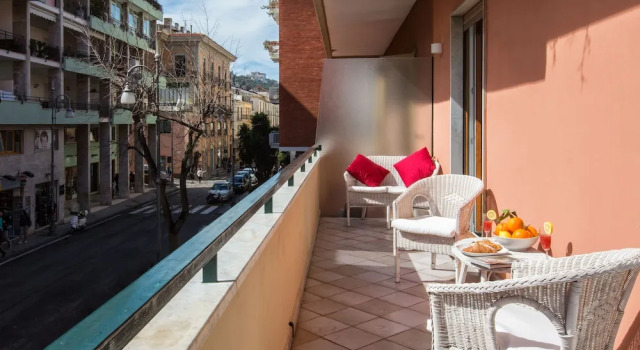 Апартаменты Modern Sorrento two bedroom Apartment with Terrace