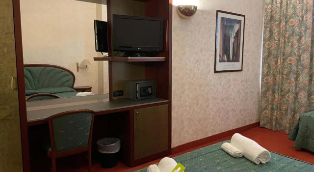 Трёхместный номер B&B Hotel Borgaro Torinese