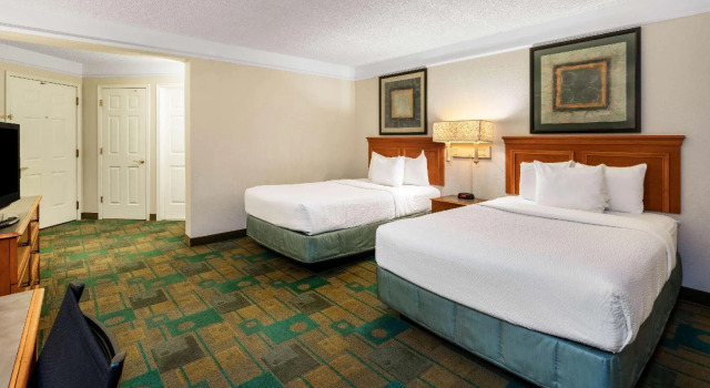 Четырёхместный номер Standard La Quinta by Wyndham Phoenix West Peoria