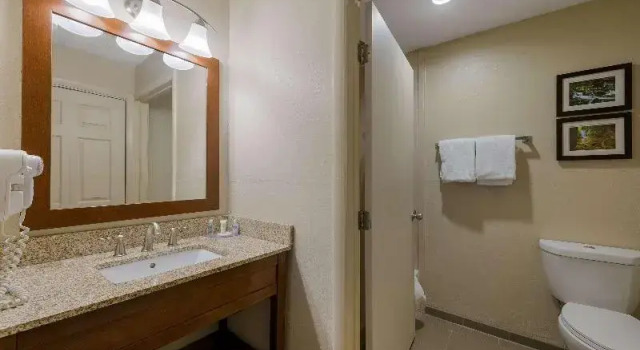 Люкс Comfort Inn Fayetteville I-95