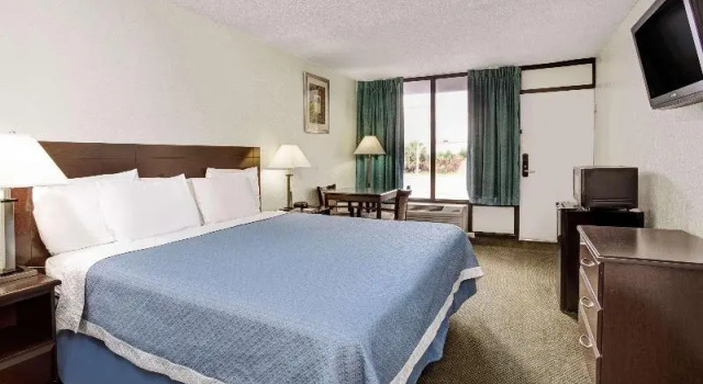 Номер Standard Baymont by Wyndham Orlando Lake Buena Vista South