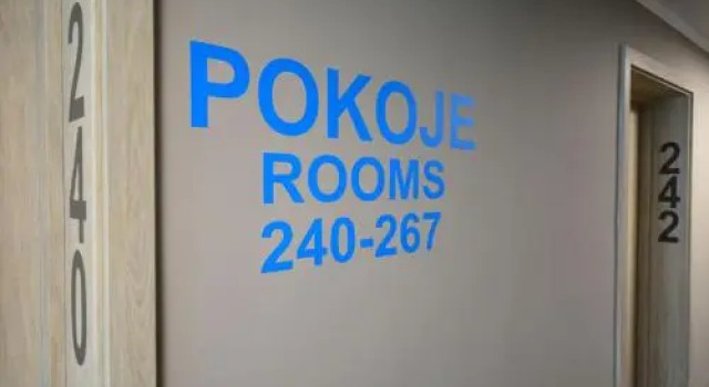 TBN House, Boek Hotel Hotels in Klein-Polen met parkeren, Parkeren