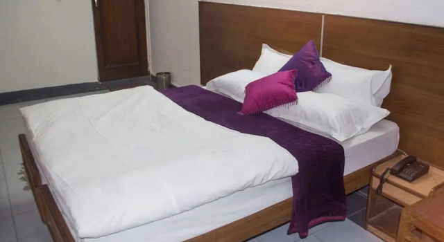 Hotel Aakashdeep, Rezervovat Hotel Déhrádún Uttarakhand