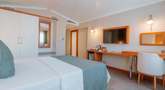 Люкс Superior с 2 ванными комнатами TS Park Hotel