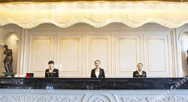 Yuhe Hotel, Prenota Hotel Hotel a Shaanxi con parcheggio, Parcheggio