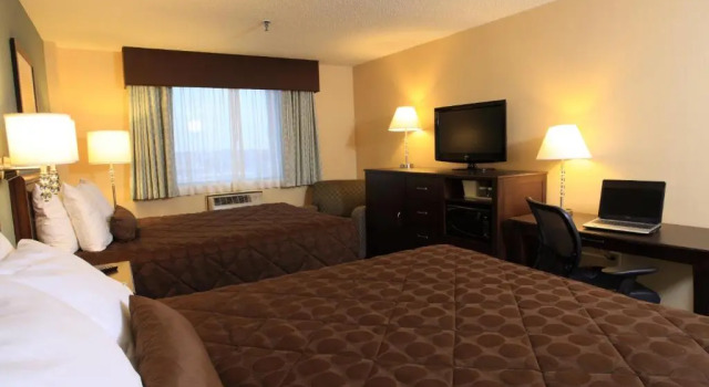 Camera quadrupla Standard Ramada by Wyndham Saskatoon