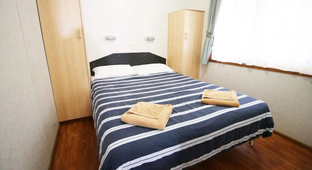Семейные апартаменты с 3 комнатами с балконом Adelaide Brownhill Creek Tourist Park