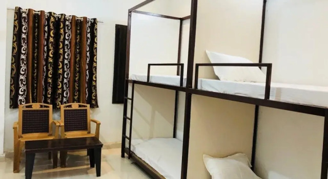 Hotel Galaxy Inn, Забронировать Отель Отели штата Раджастхана с парковкой, Парковка