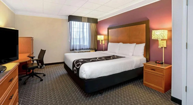 Номер Standard La Quinta Inn & Suites by Wyndham Tacoma - Seattle