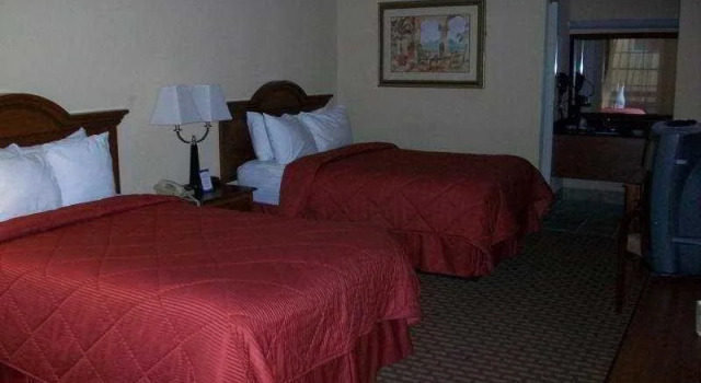 Econo Lodge Conference Center, Book Hotel SPA-hoteller i Tampa, SPA