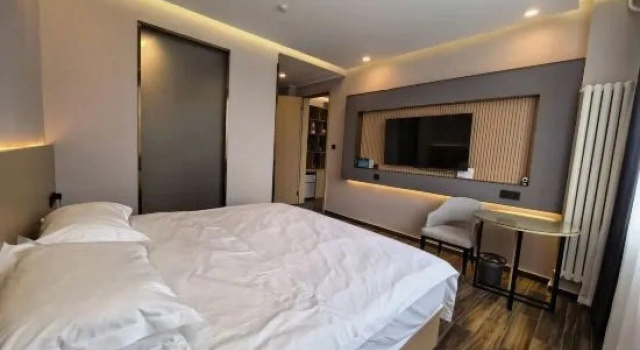 Люкс Deluxe Jihang Zhouji Hotel