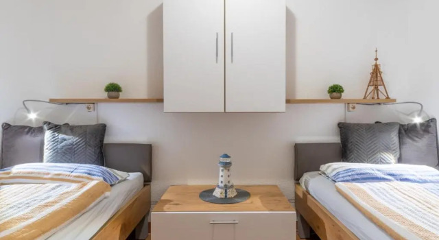 Gemütliches Apartment inkl Pool, Sauna & Strandkorb, Réserver Appartement Hôtels à Cuxland avec parking, Parking