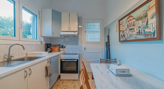 Vintage-style Garden Apartment, Забронировать Апартаменты/квартира Халандри Афины, рядом с Холаргос