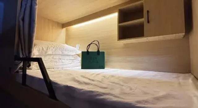 Кровать в общем номере (женский номер) с видом на закат Yannan Hostel (Lancang Jingmai Mountain Ancient Tea Forest Scenic Area)
