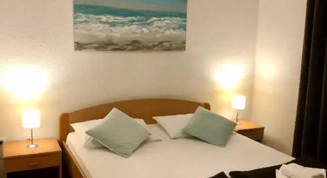 Апартаменты с 2 комнатами с балконом и с видом на море Hotel B&B CHAMBERLAIN