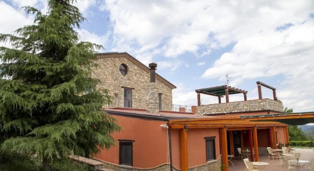 Holiday Home in Trivigno With Pool and Garden, Rezervovat Rekreační dům Chaty v Trivigno, Chalupa
