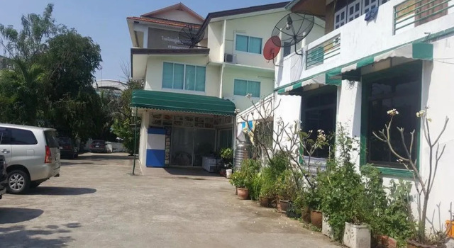H Youth Hostel