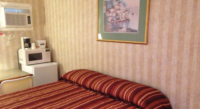 Номер Standard Chinook Value Inn