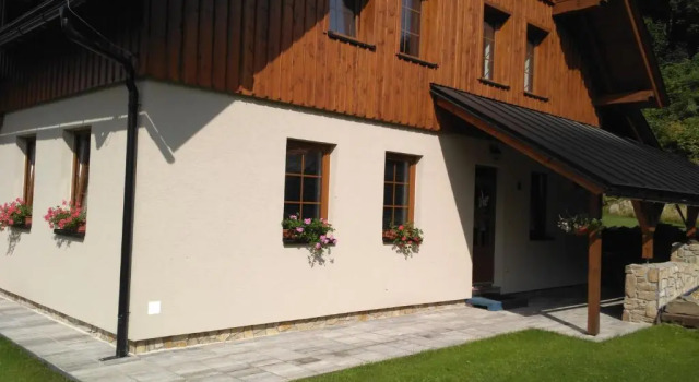 Apartmány Udatný, Buchen Sie Hotel Rochlitz an der Iser Region Königgrätz