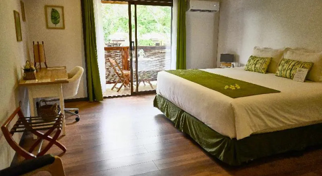 Двухместный номер Deluxe с балконом Hare Nua Hotel Boutique