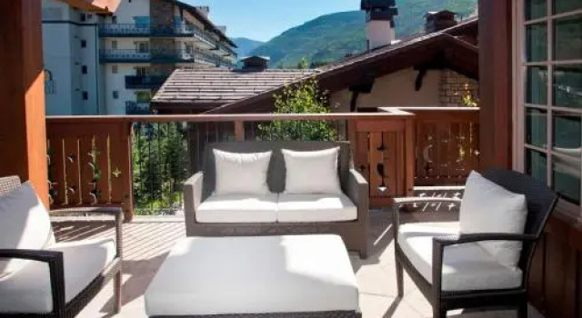 LAV Chalet #1, Забронировать Шале Отели Вейл с парковкой, Парковка