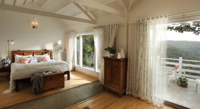 Hills & Hues, Rezerwuj Hotel Hotele w Kumily z basenem, Basen