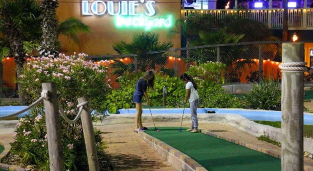 Suntide II 202 by Padre Island Rentals, Buchen Sie Hotel Hotels in Padre Island mit Pool, Schwimmbad
