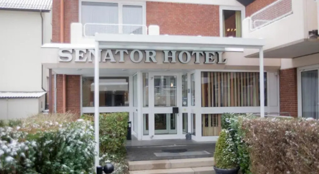 Senator Hotel