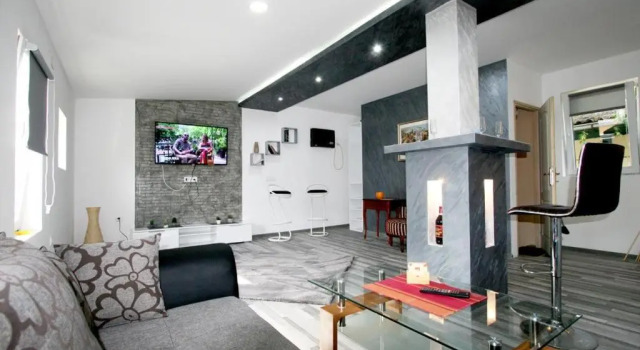 Sotto Sopra, Buchen Sie Hotel Belgrad Zentralserbien