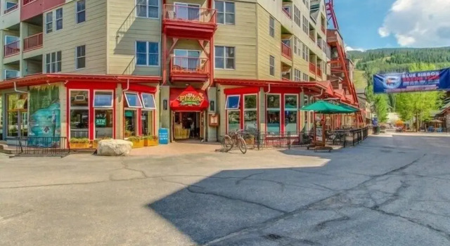 8256 Silver Mill 3 Bedroom Condo by RedAwning