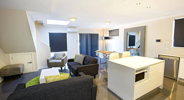 Astina Serviced Apartments - Parkside, Забронировать Апартаменты/квартира Пенрит Sydney Region, рядом с Aqua Golf