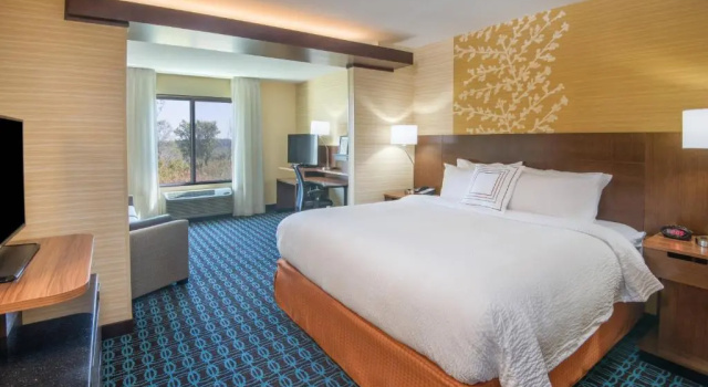 Студия Fairfield Inn & Suites by Marriott Fort Wayne Southwest