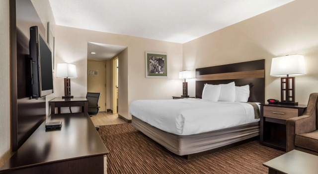Двухместный номер Standard с балконом Best Western Oak Manor