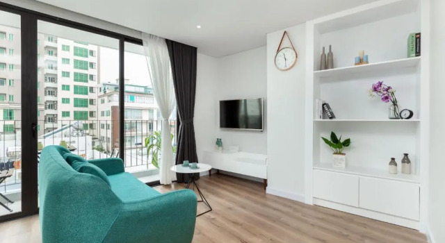 Апартаменты с балконом Cozrum Homes - Premier Residence