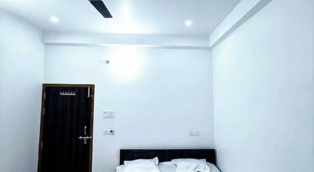 Номер Business Rameshwaram Stay
