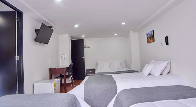 Четырёхместный номер Standard Hotel Colonial Internacional
