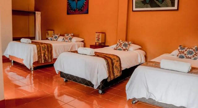 Juniorsuite med altan La Patarashca Hotel