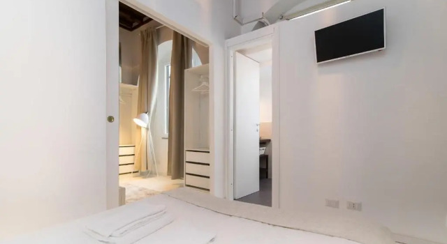 Апартаменты White Ostilia Apartments