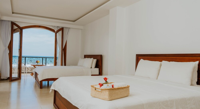 Семейный люкс с балконом Montañablu Hotel