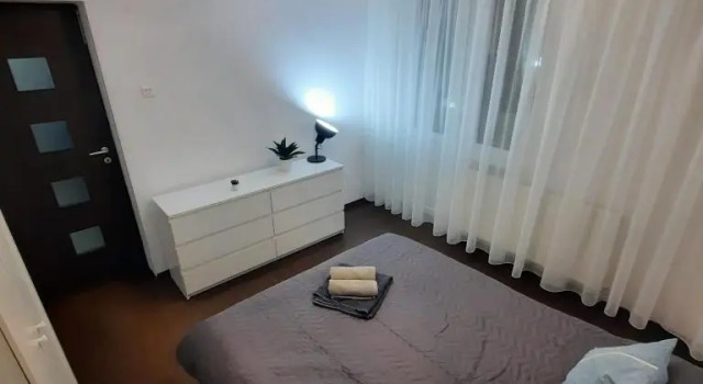 Apartament intr-o zona linistita din Piatra Neamt., Забронировать Апартаменты/квартира Пьятра-Нямц Нямц