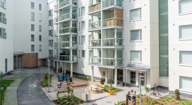 New stylish studio with free parking, Забронировать Отель Отели Хельсинки с парковкой, Парковка