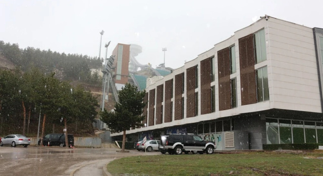 Sport Otel Kule Sube, Rezerwuj Hotel Hotele w East Anatolia Region z parkingiem, Parking
